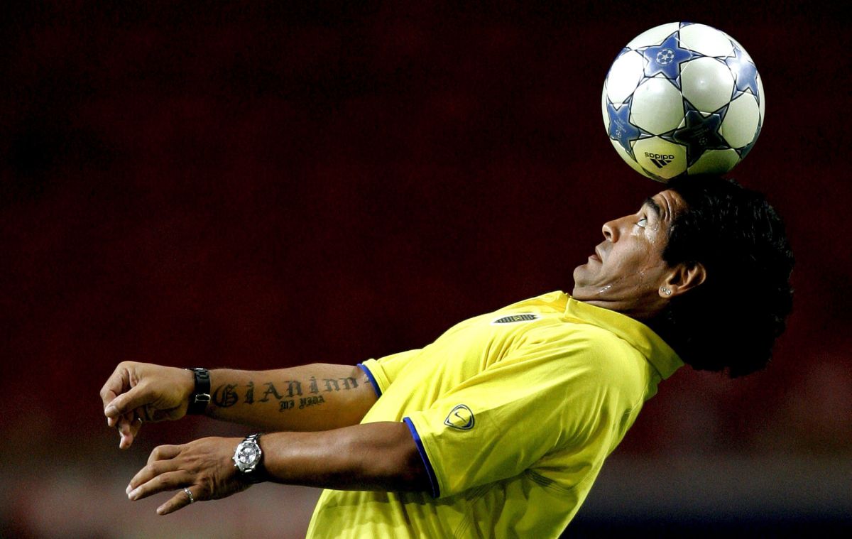 Diego Maradona a murit la 60 de ani. Trei zile de doliu în Argentina