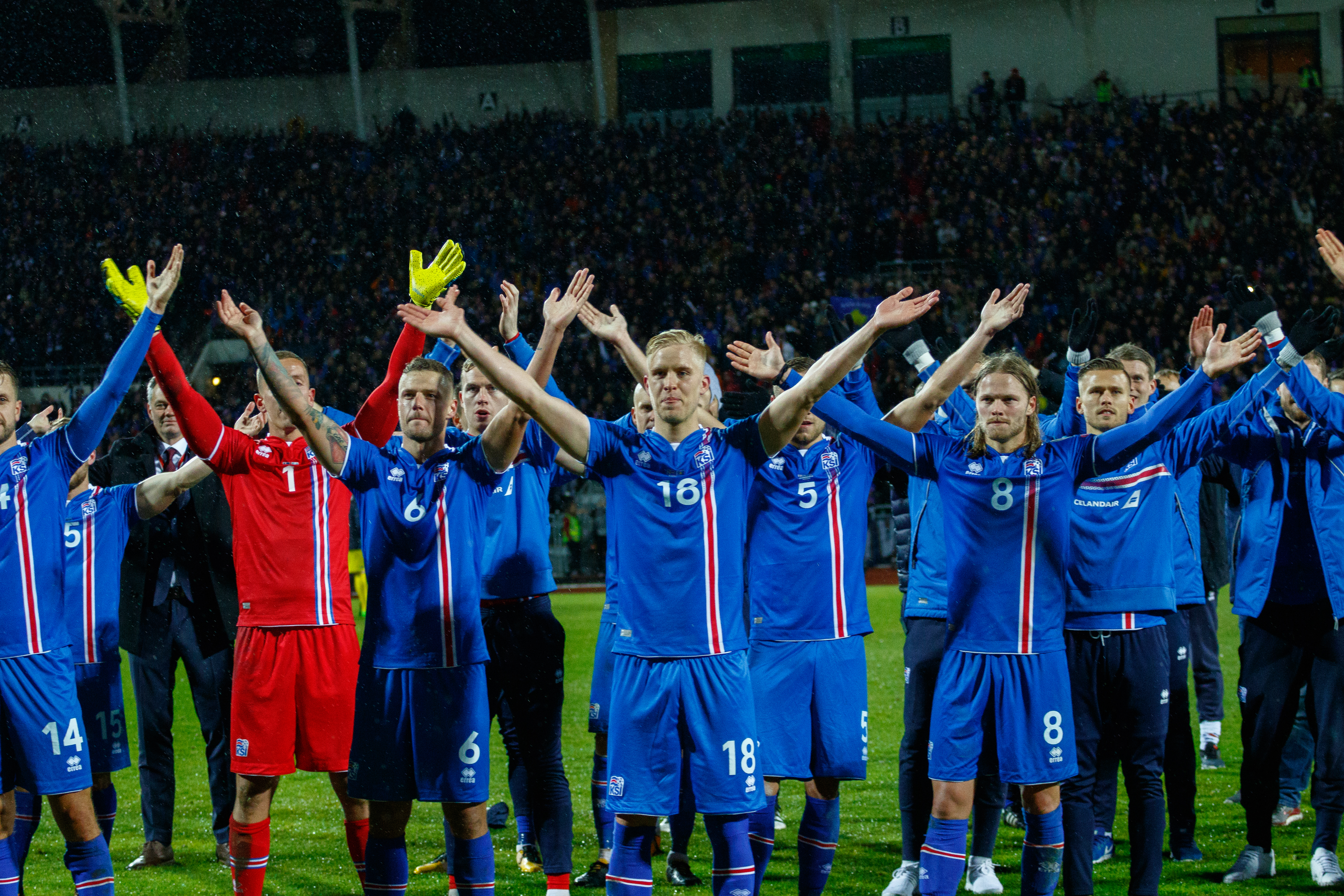 S-au definitivat cele patru divizii din Liga Națiunilor. România este în C și poate pica într-o grupă cu Serbia, Muntenegru și Cipru | GALERIE FOTO