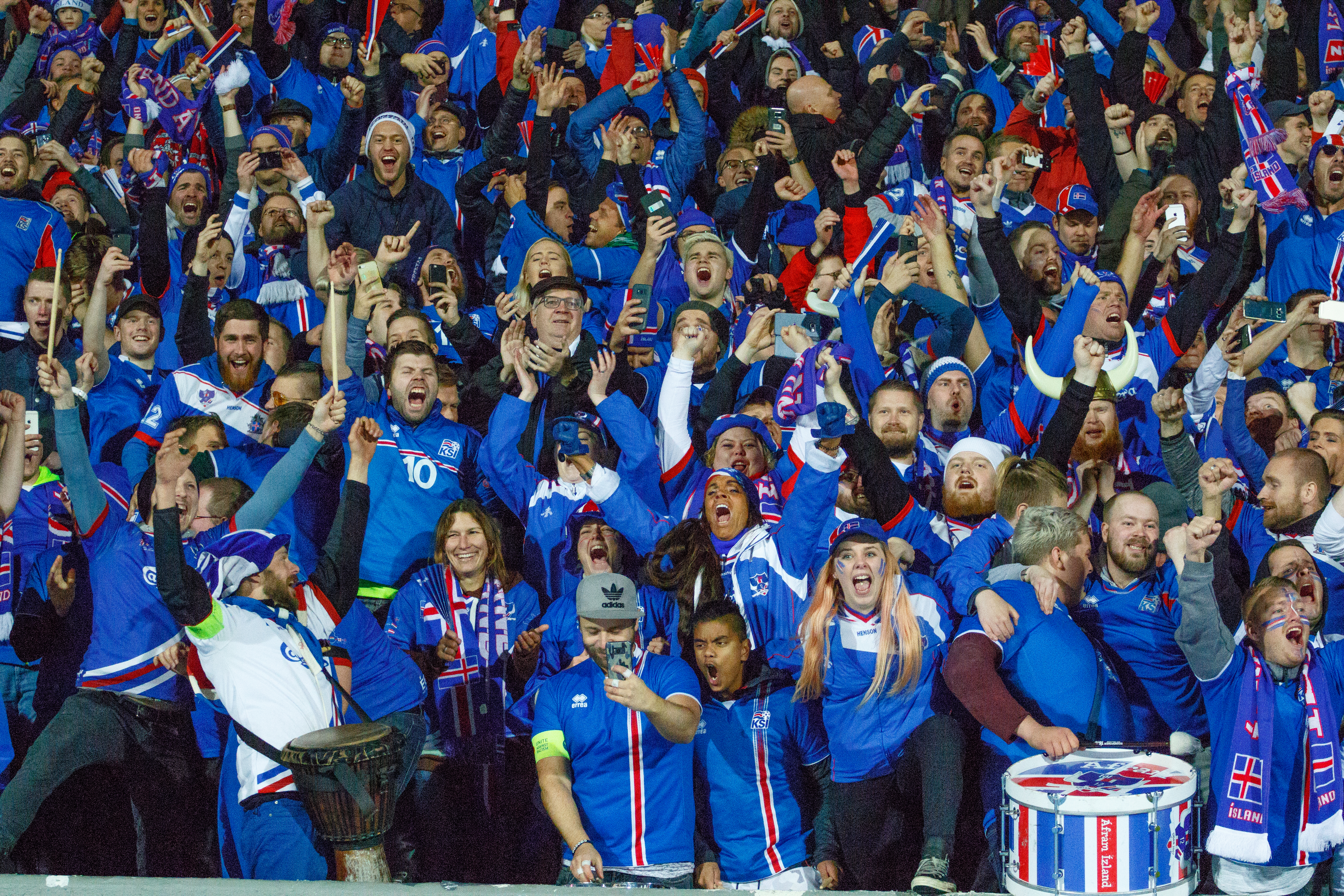 S-au definitivat cele patru divizii din Liga Națiunilor. România este în C și poate pica într-o grupă cu Serbia, Muntenegru și Cipru | GALERIE FOTO