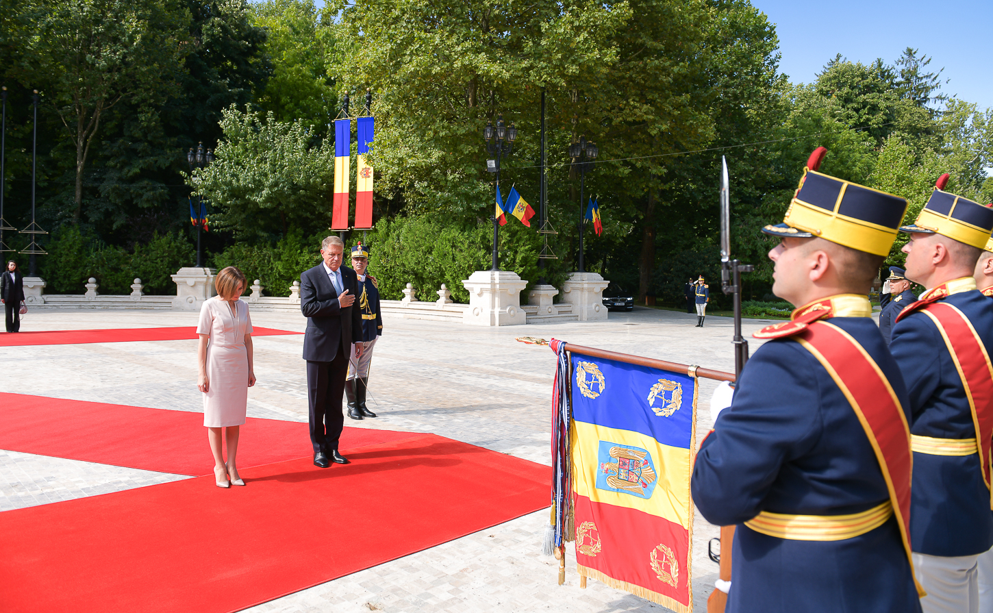 Klaus Iohannis a primit-o pe Maia Sandu la Cotroceni: „Nu vom abandona Republica Moldova”