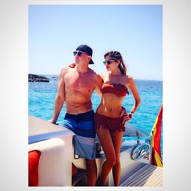 GALERIE FOTO / Fosta iubită a lui Adrian Mutu, Aida Yespica, fierbinte la mare!
