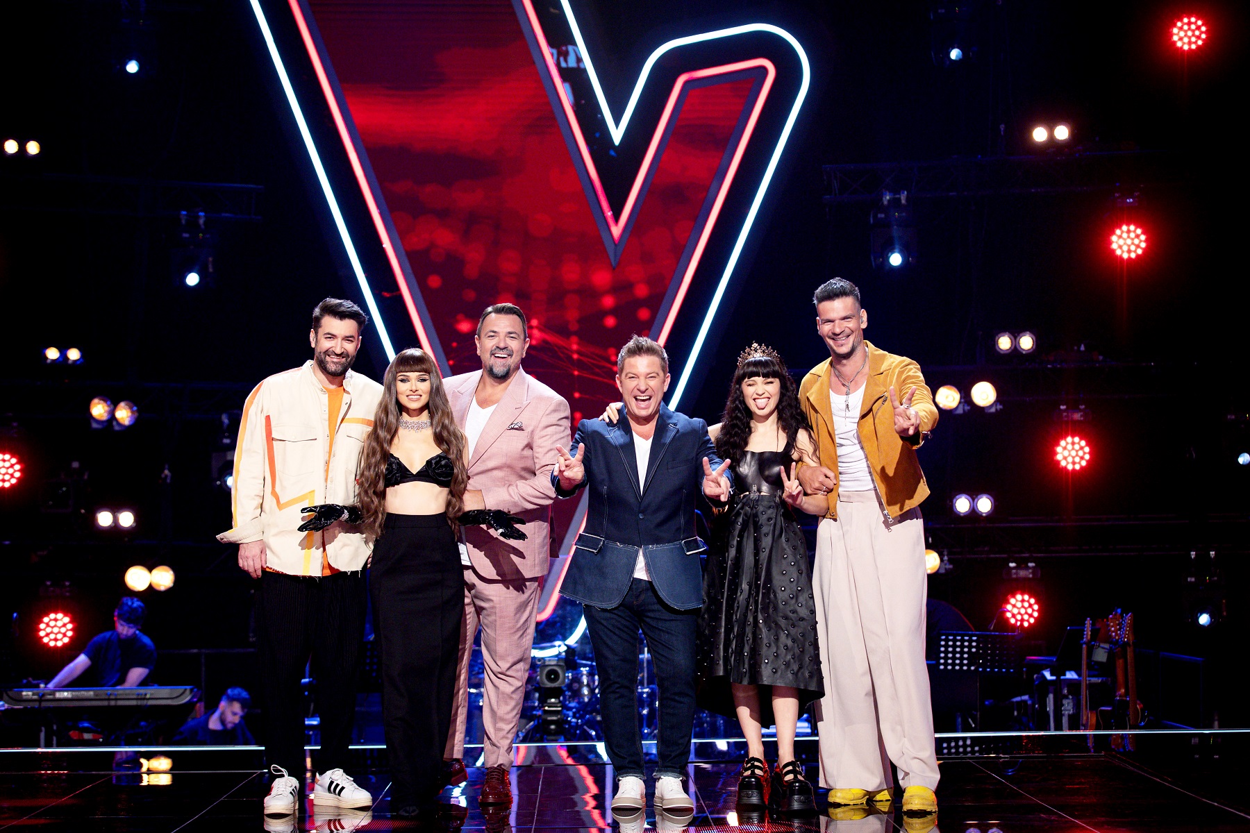 Ultima etapă de la „Vocea României”, înainte de edițiile LIVE. Theo Rose, declarații surprinzătoare: „Mă doare stomacul când vorbesc cu tine”