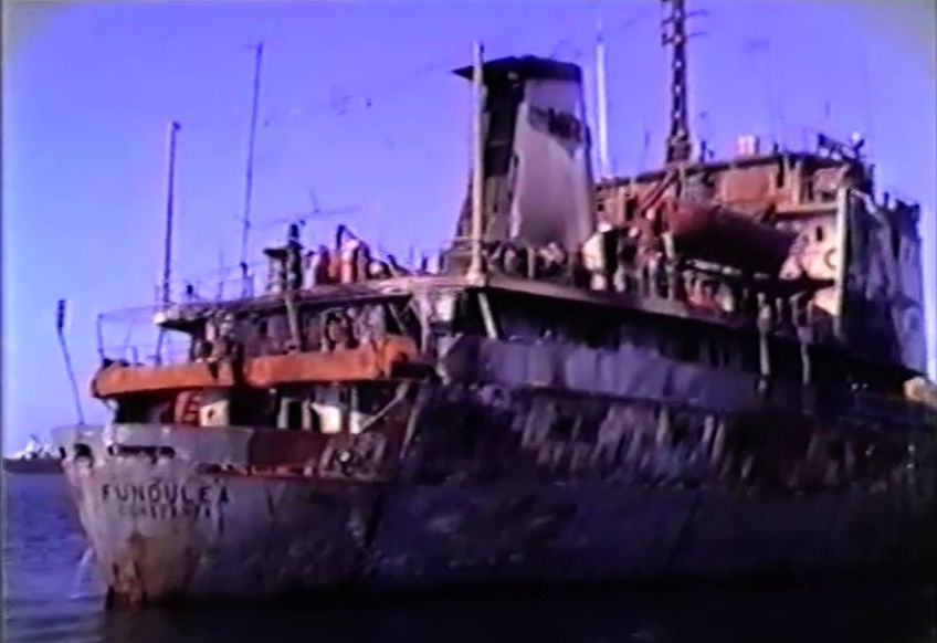 Povestea navei românești Fundulea, lovită de rachete cu napalm în Strâmtoarea Ormuz. Implicarea lui Nicolae Ceaușescu în războiul dintre Iran și Irak
