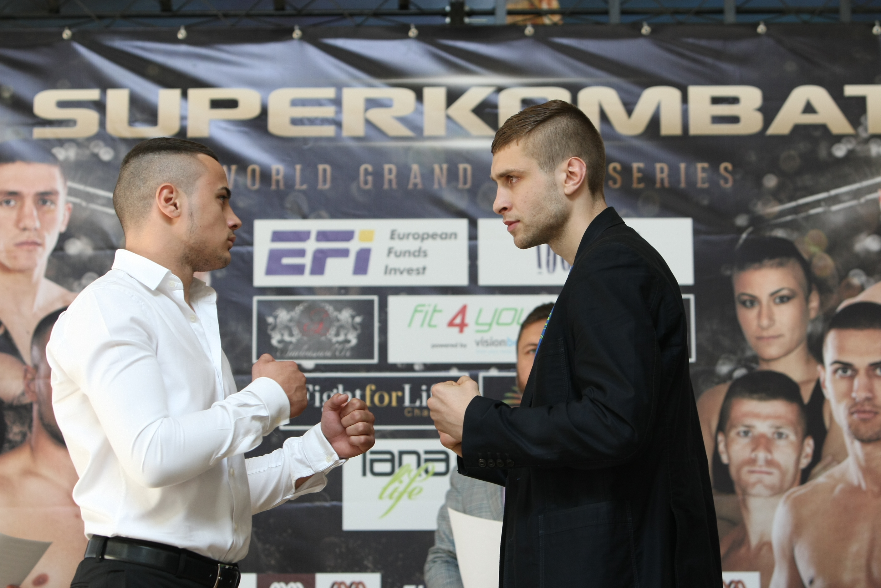 Luptătorii de la Superkombat București au trecut cu bine de proba cântarului oficial / GALERIE FOTO