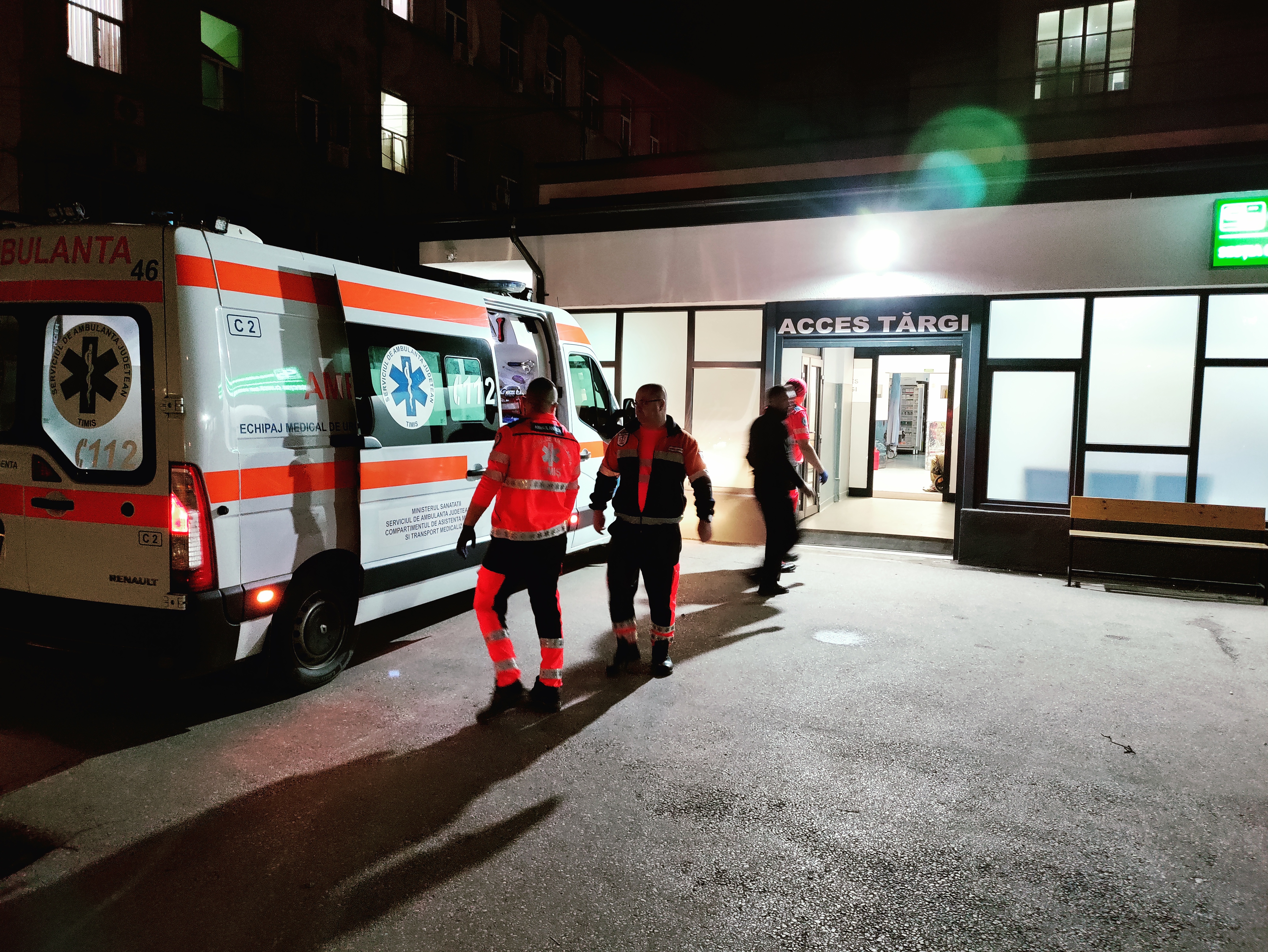 REPORTAJ | Revelion la Urgențe, în Timișoara. Șampanie de copii pentru personal, saleuri pentru pacienți. Un sfert dintre cazuri, din cauza alcoolului