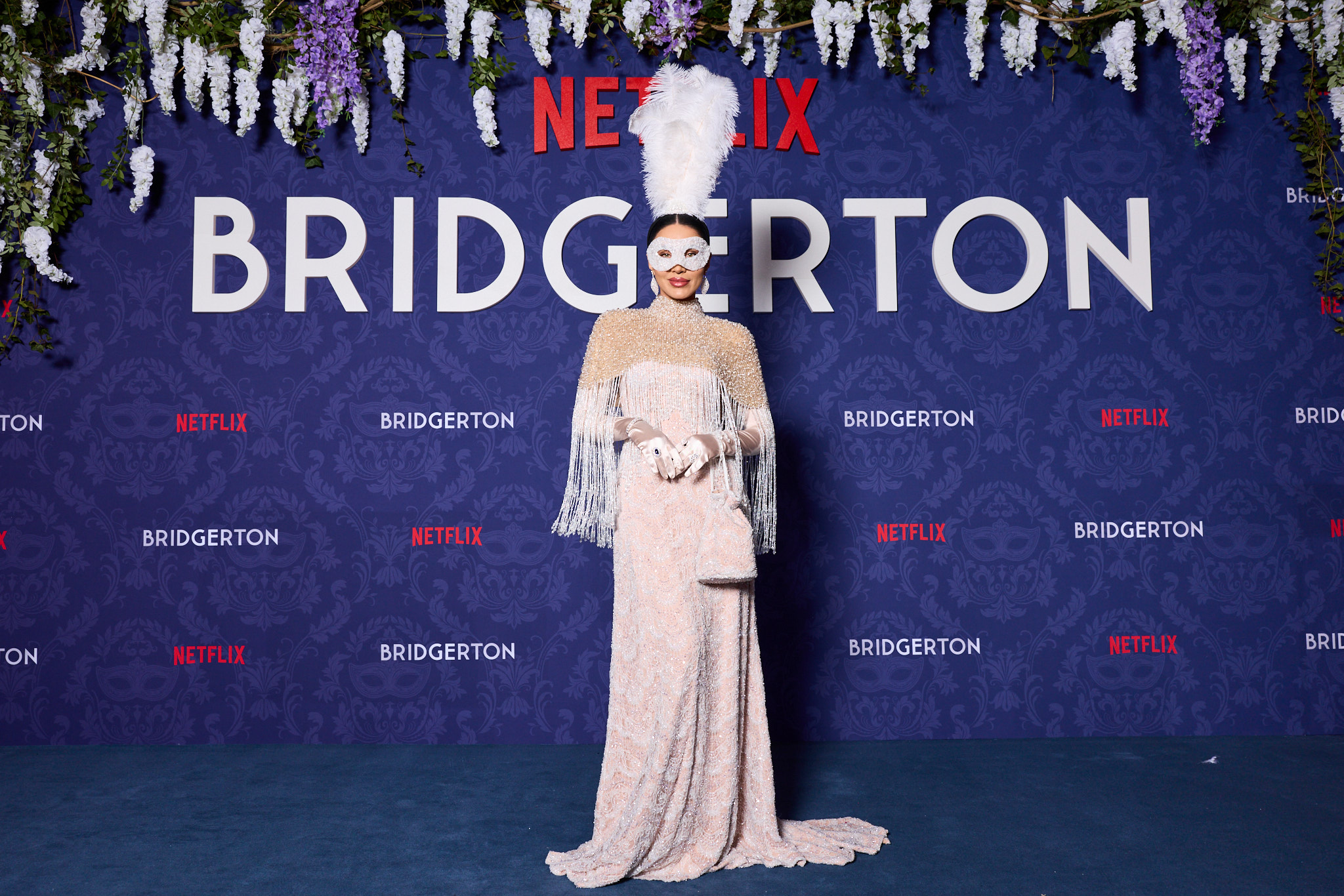 Imagini cu vedetele la Balul Mascat Bridgerton. Adelina Pestrițu și Nicole Cherry au atras atenția cu ținutele spectaculoase