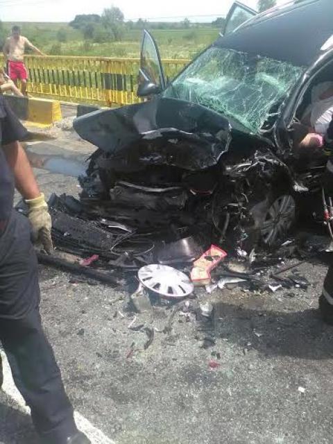 UPDATE Accident groaznic pe DN1, în județul Brașov! Patru oameni au murit
