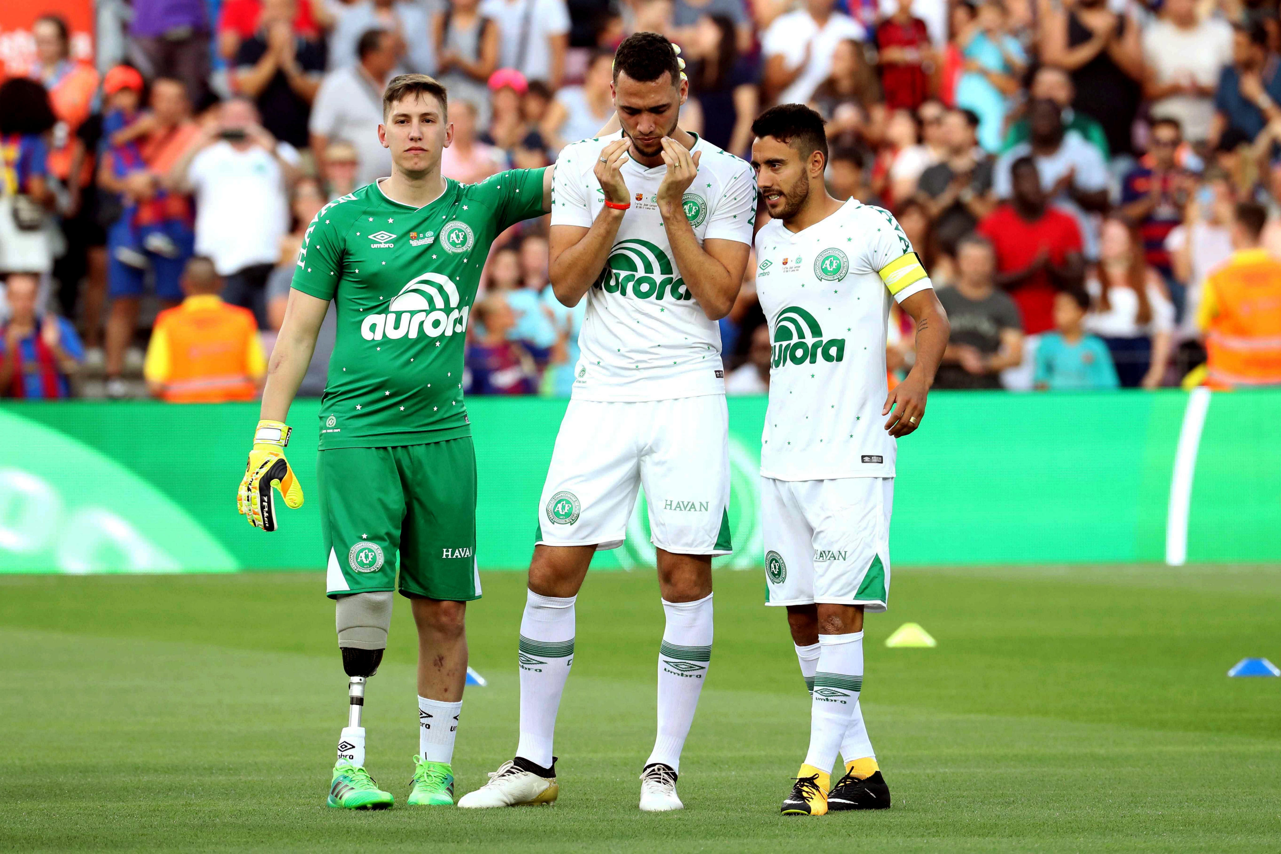 Momente emoționante la amicalul dintre Barcelona și Chapecoense. Cu cine a făcut Messi schimb de tricouri | VIDEO