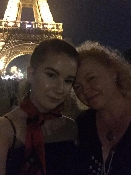 Narcisa Suciu, detalii neștiute despre fiica ei, Daria. Ce joburi a avut tânăra de 25 de ani. „E mai complicat la ea”