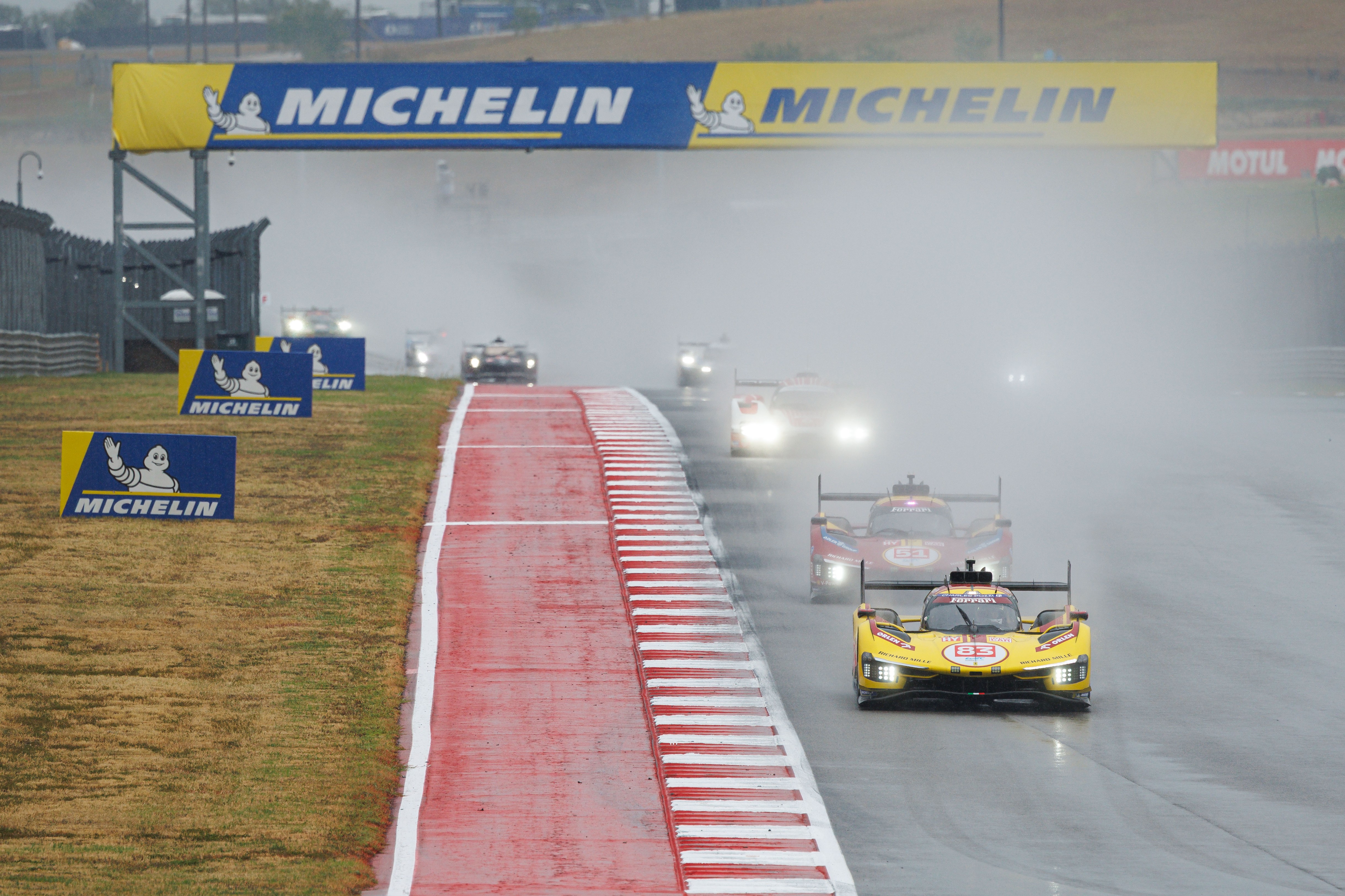 Cât costă să intri pe circuitul Cursei de 24 de ore de la Le Mans: „Sunt expuse mașini excepționale”