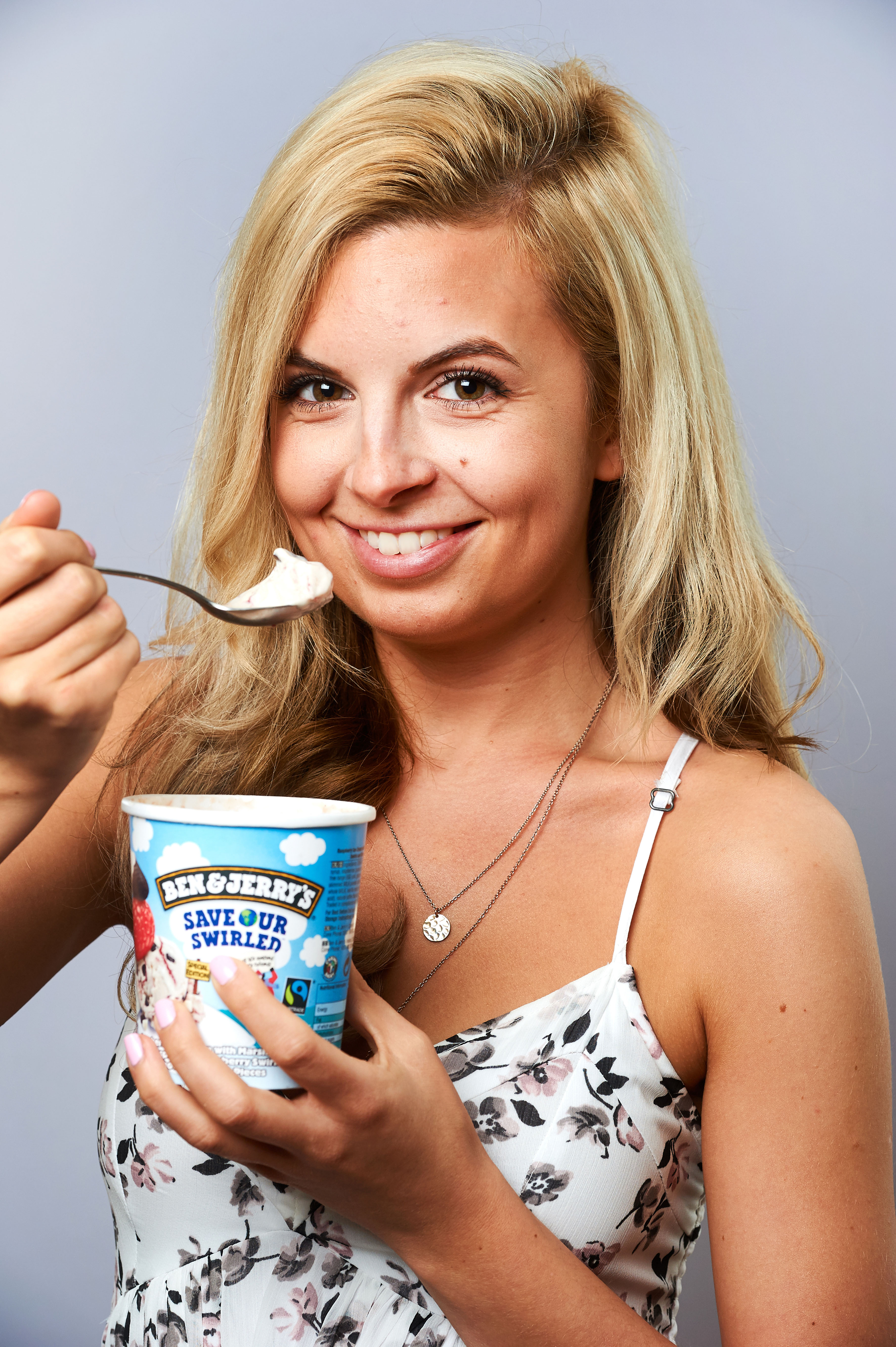 Transformare fantastică! Era anorexică și la un pas de moarte, dar acum arată incredibil. Multe vedete ar invidia-o pentru silueta ei | GALERIE FOTO