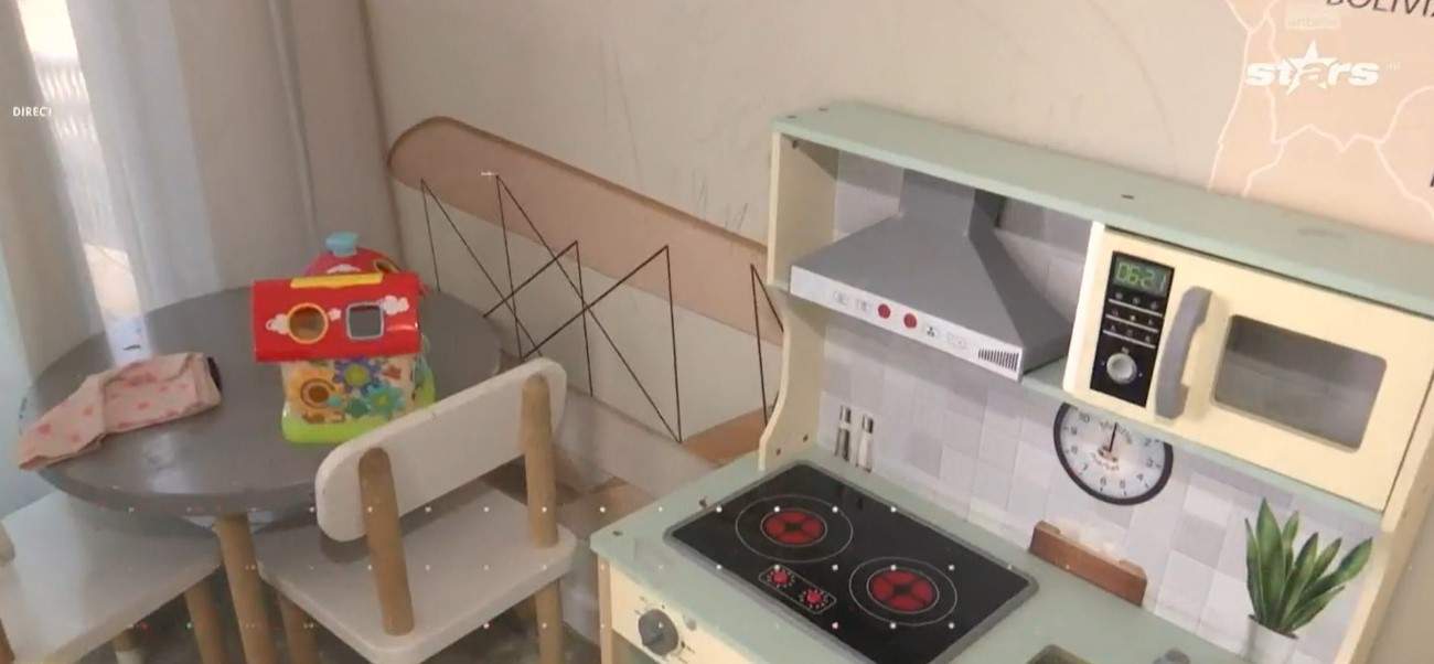 Imagini din casa în care locuiește Andreea Popescu. Are saună și cinema privat în penthouse