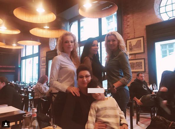 Brigitte Sfăt s-a tatuat. Ce și-a făcut în apropierea sânilor | FOTO & VIDEO