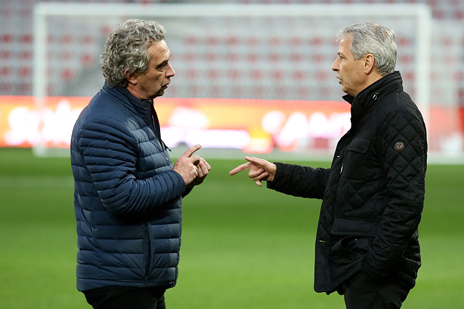 Antrenorul Adrian Ursea vorbește despre sezonul excelent al lui Nice. Cum l-a îmblânzit pe Balotelli și de ce nu se uită la Liga I. ”Nu duc dorul de ceva anume din România” | INTERVIU
