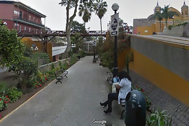Un bărbat a descoperit pe Google Maps că soția îl înșela. În ce ipostaze a fost fotografiată femeia