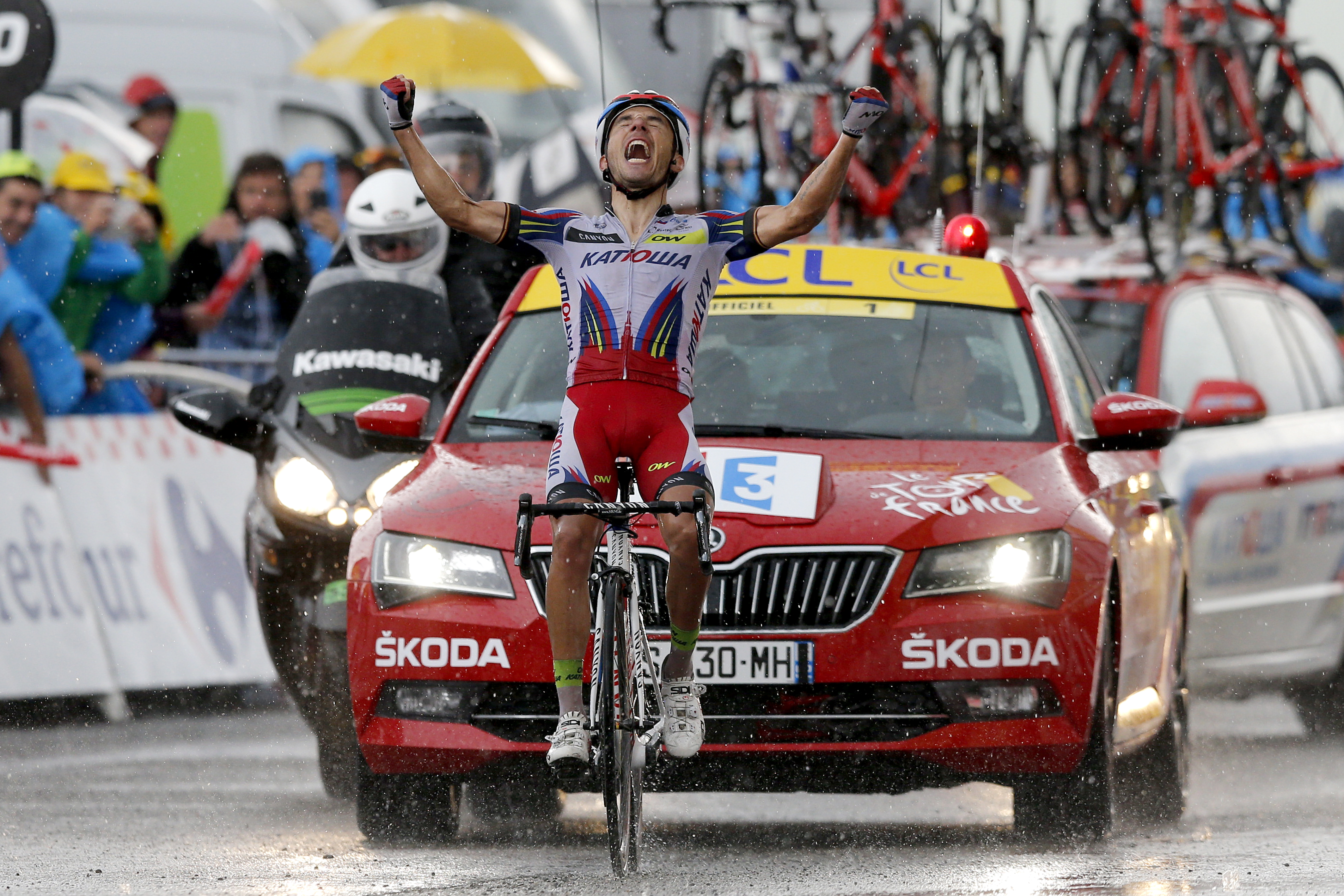 Chris Froome nu e lider peste tot. TOP 10 cicliști cu cei mai mulți bani încasați în Turul Franței 2015 | GALERIE FOTO