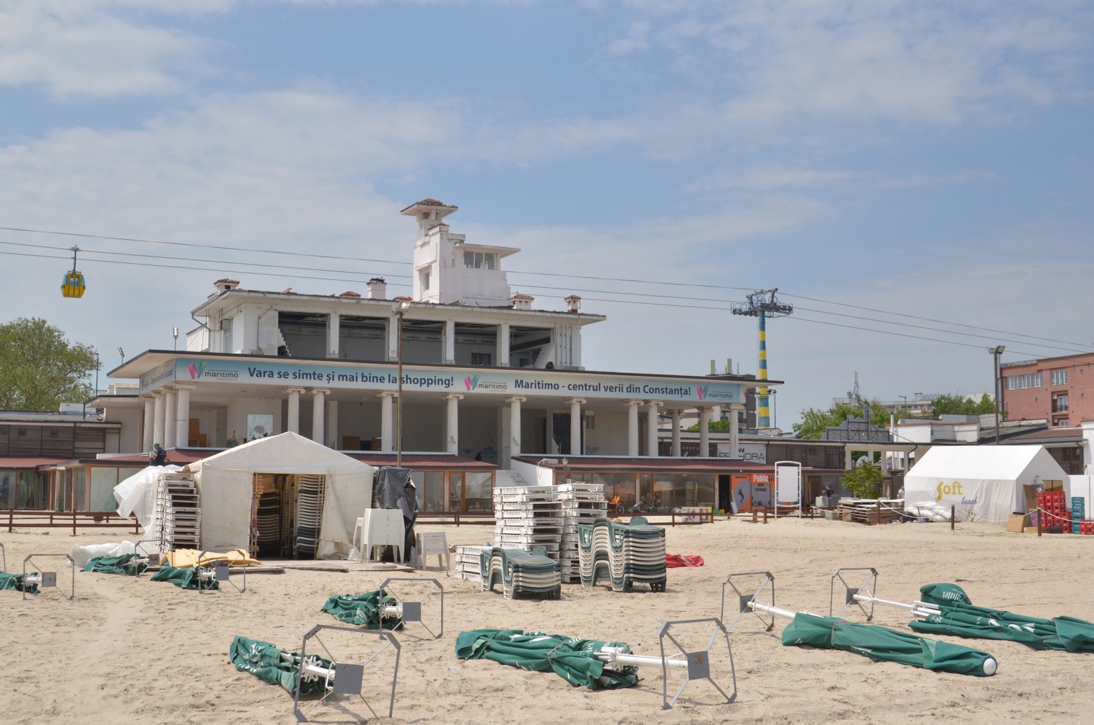 Asta, fiță de Mamaia! Cluburile nu deschid de Rusalii, pentru că sunt prea puțini turiști