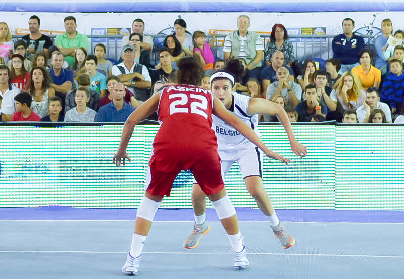 GALERIE FOTO & VIDEO / România joacă astăzi în semifinalele CE de baschet 3x3