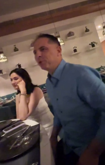 Imagini rare cu soția lui Dan Negru. Cum au apărut cei doi în vacanța din Mauritius: „Știu ce e luxul”