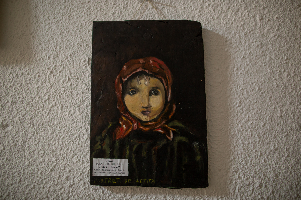 Un pictor fără școală, abandonat la naștere într-un centru de boli psihice din Argeș, are un talent unic în reproducerea tablourilor celebre