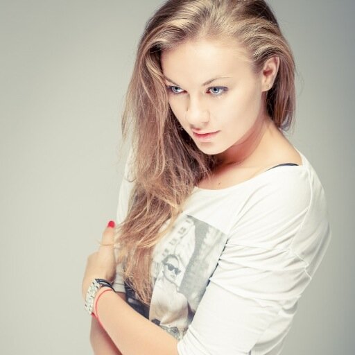 Claudia Pop, super sexy la Eurobasket: ”Mi s-a propus să pozez nud”