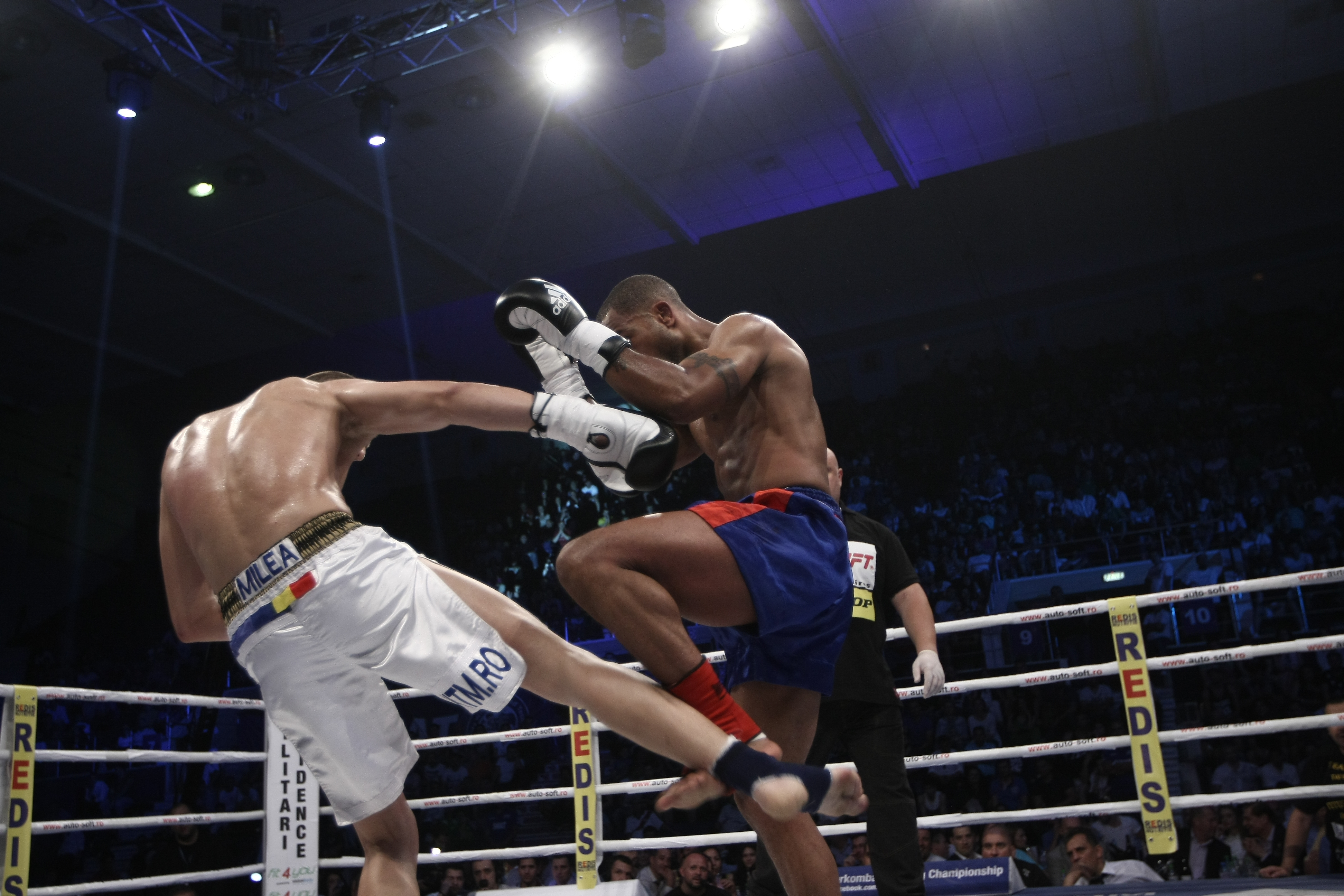 SUPERKOMBAT BUCUREȘTI: REZULTATE, GALERIE FOTO și VIDEO