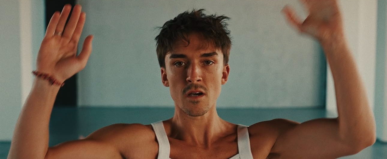 De ce trebuie Emil Rengle să locuiască și în Dubai: „O să fiu cu un picior aici, cu unul acolo”. Cum îl caracterizează pe Alejandro Fernandez, iubitul său
