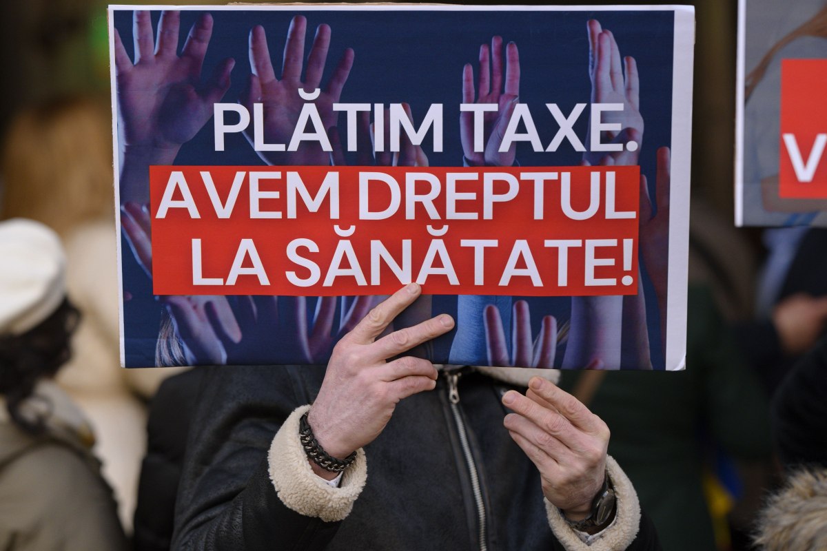 Medici de familie şi din ambulatorii au protestat în faţa CNAS. Ce s-a decis după discuțiile cu noua șefă, Valeria Herdea