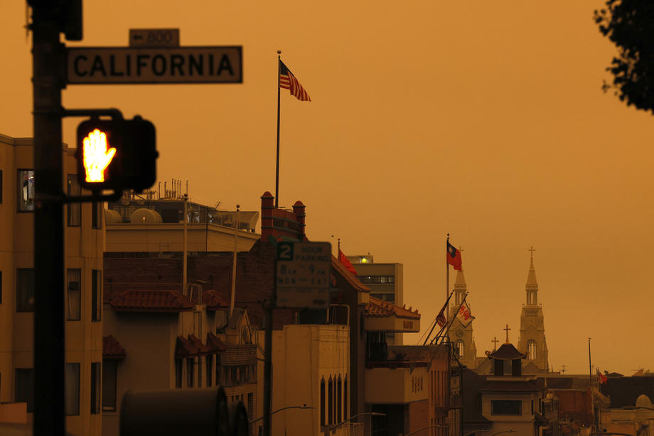 VIDEO | Imagini apocaliptice din San Francisco, după incendiile de vegetație care au devastat California: “Parcă ne-am trezit pe Marte. E înspăimântător”