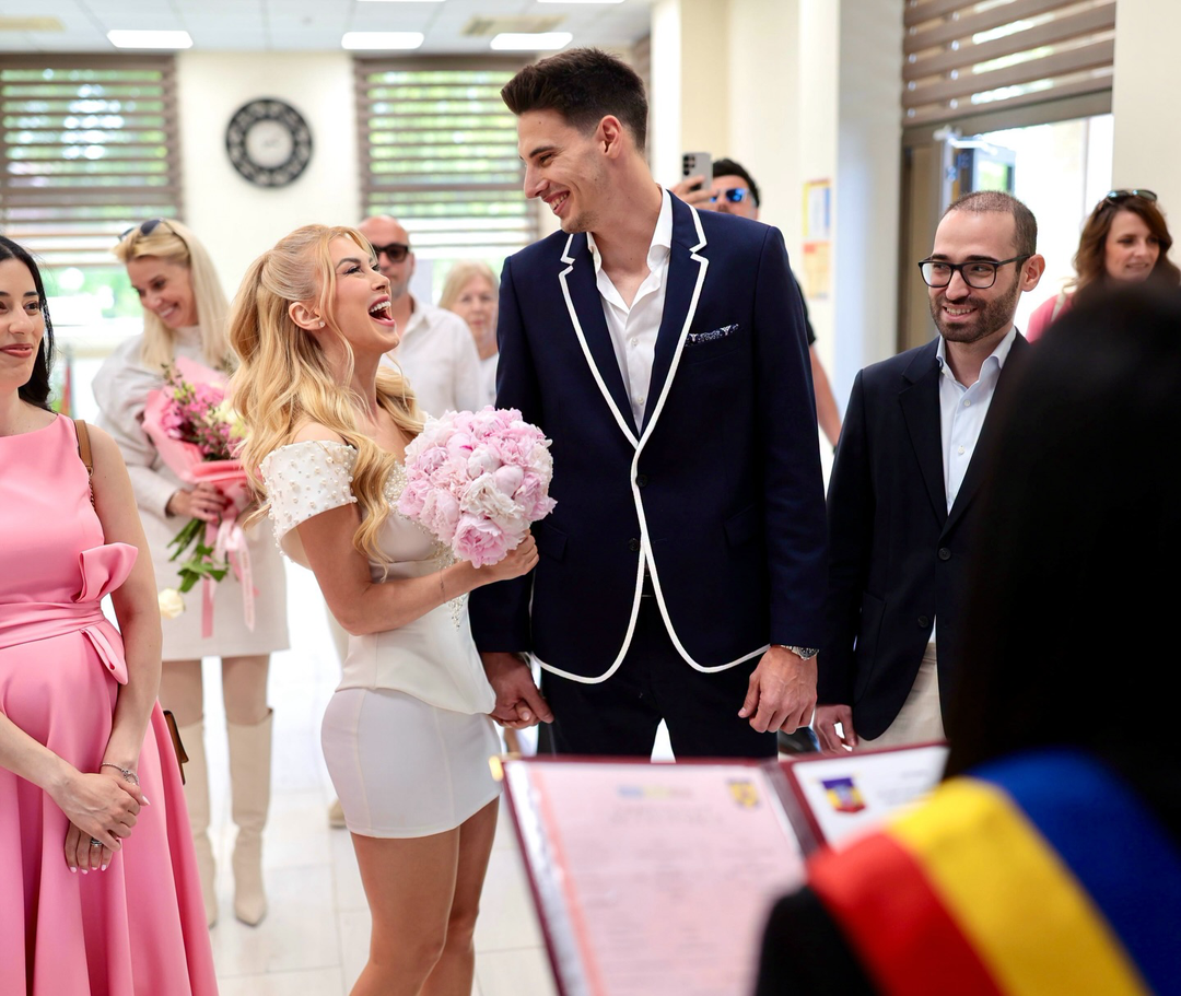 Cum arată cele 4 rochii de mireasă purtate de Andreea Bălan în ziua nunții cu Victor Cornea. „Sunt făcute de trei designeri”