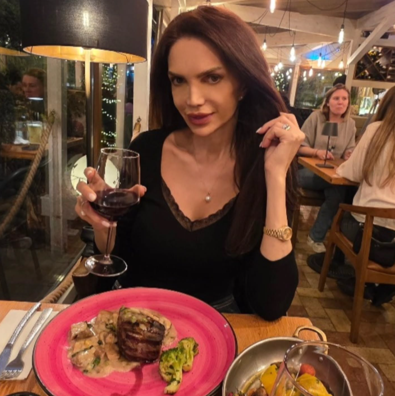 Cum au apărut Cristina Spatar și soțul ei în Egipt, după ce s-a spus că au probleme în căsnicie