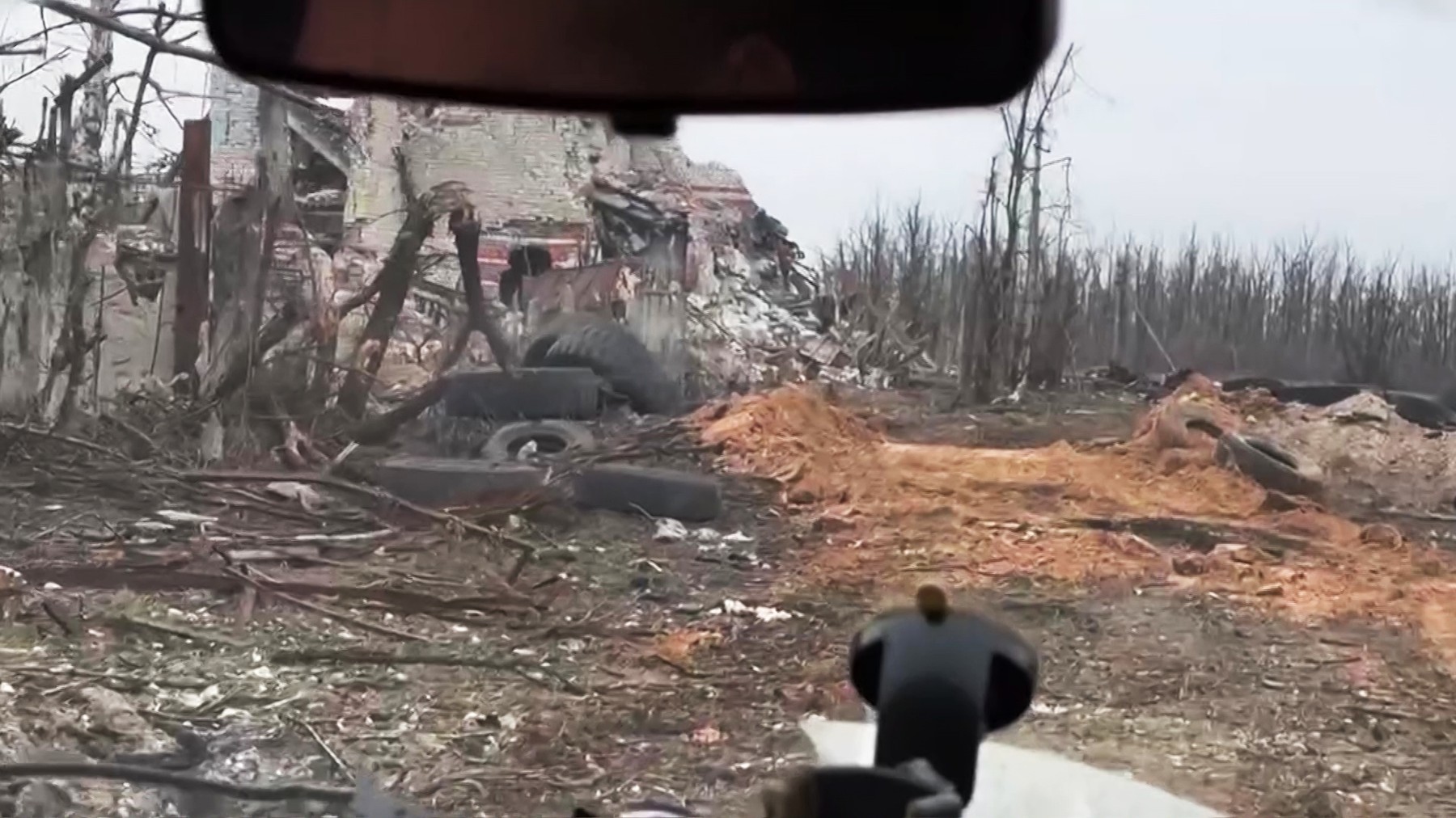 Imagini cu ce a rămas din orașul Avdiivka, aflat acum sub controlul rușilor, după luni de asalt și bombardamente