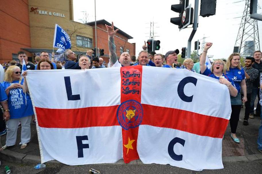 Ce party pe ”King Power Stadium”! Leicester a dat o petrecere pe cinste, la meciul cu Everton. Imagini de colecție / GALERIE FOTO & VIDEO