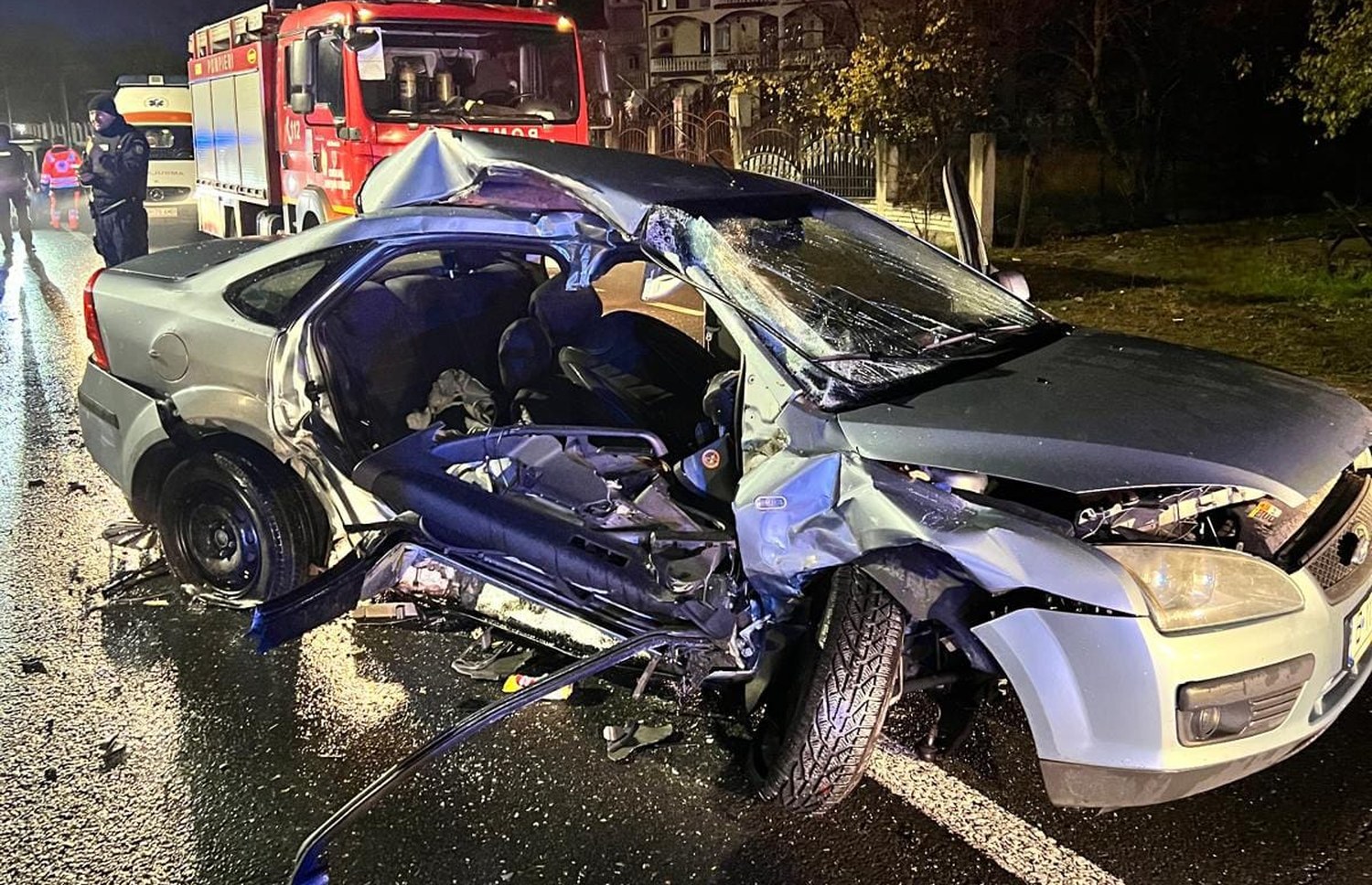 20 de persoane implicate într-un accident în Giurgiu. O femeie a murit și alte șase au fost duse la spital