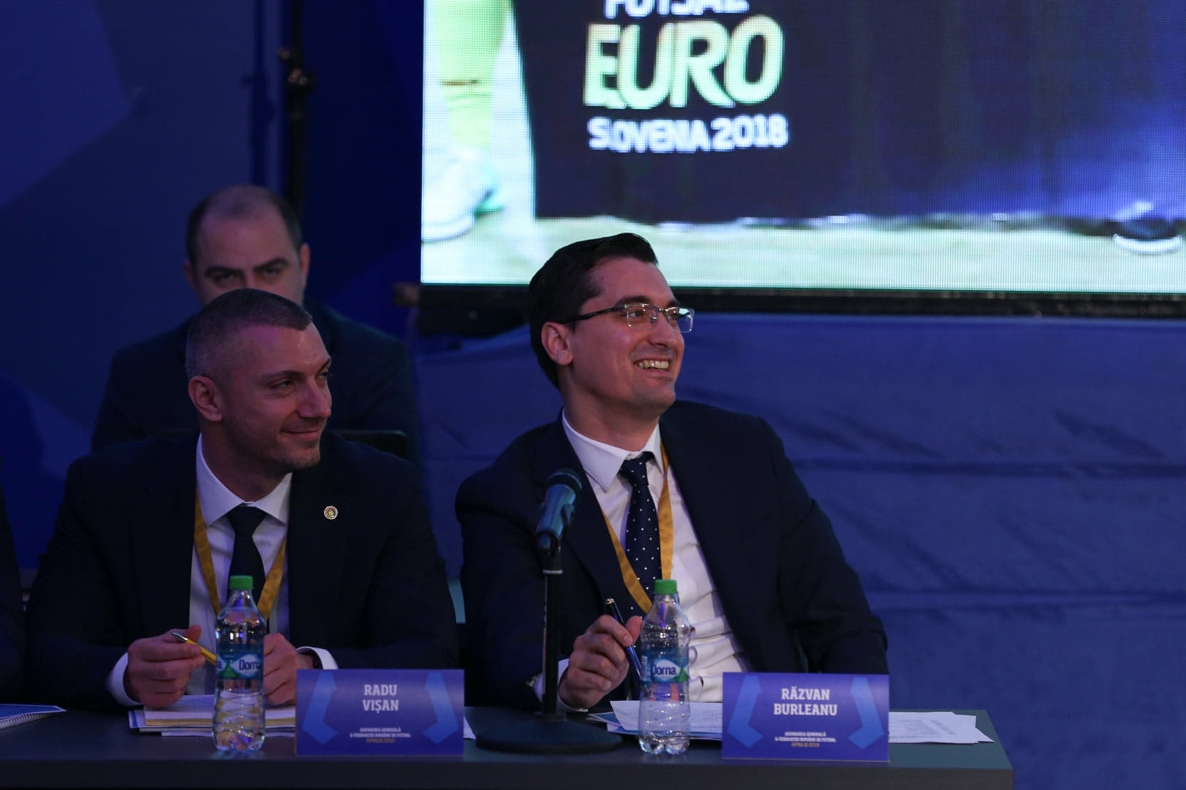 FOTO | Adunarea Generală a FRF 2019. S-a schimbat sigla FRF. Trolere și alte suveniruri, cadou pentru membri! Cine e Maria Ceaușilă, senzația zilei