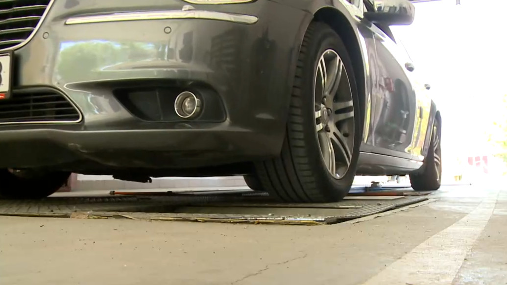 Hamarosan lejár a műszakija? Akár két-három hetet is várni kell megújításra, olyan hosszú a várólista – videó