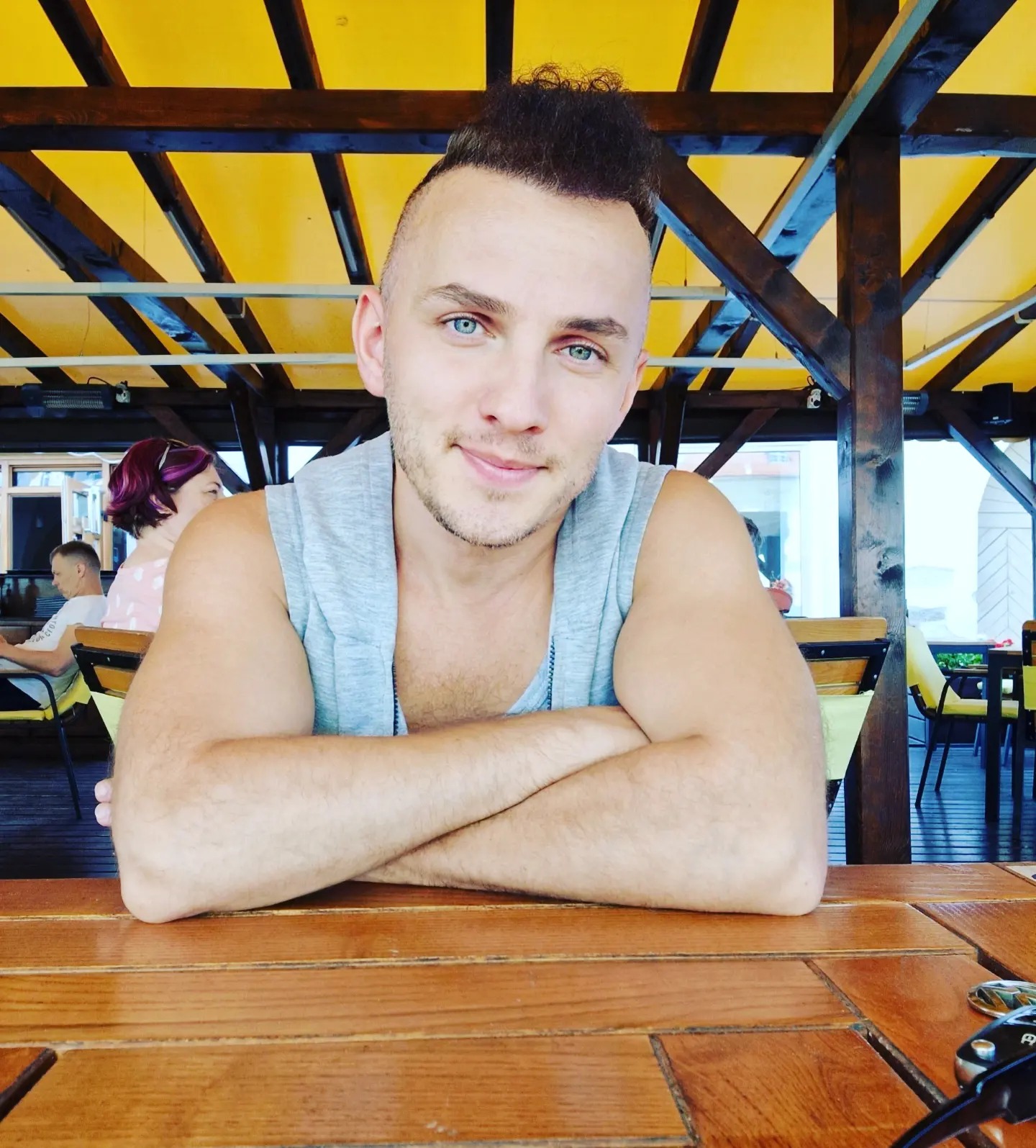 Mihai Trăistariu vrea piesă pentru Eurovision 2024, dar nu are de gând să plătească compozitorul: „Artiștilor cu cotă li se oferă cadou piese”