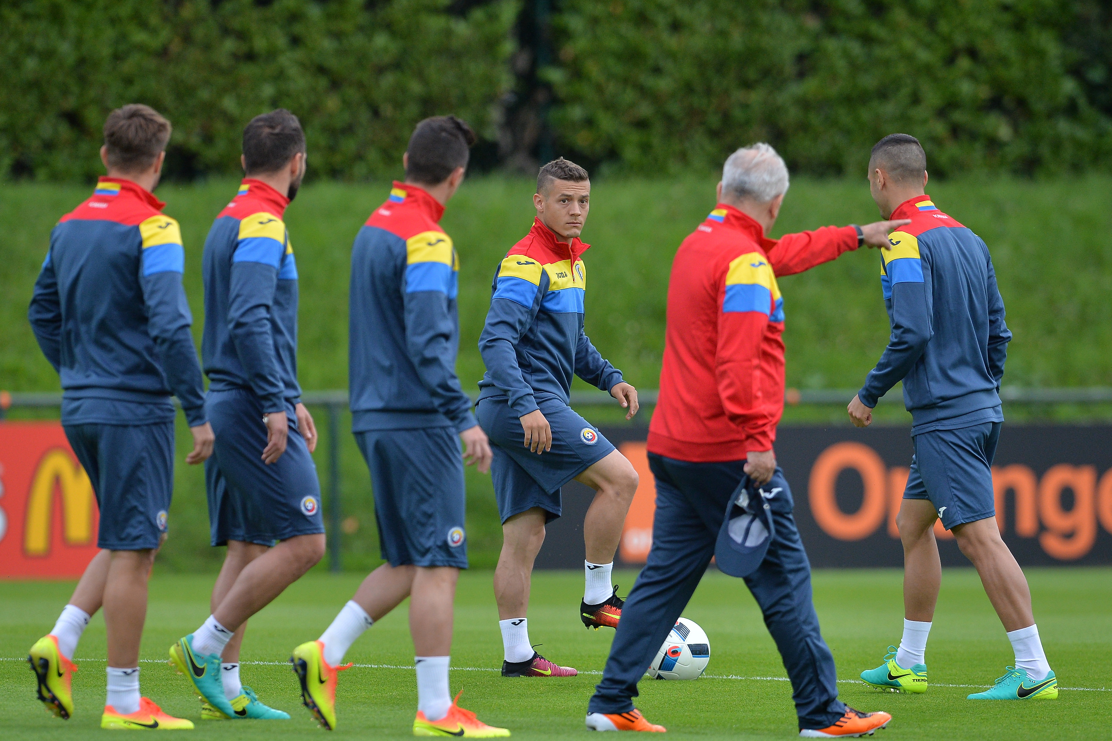 Euro 2016. România - Albania 0-1. Eliminare istorică! Cea mai slabă națională a noastră prezentă la turneele finale! LIVE BLOG