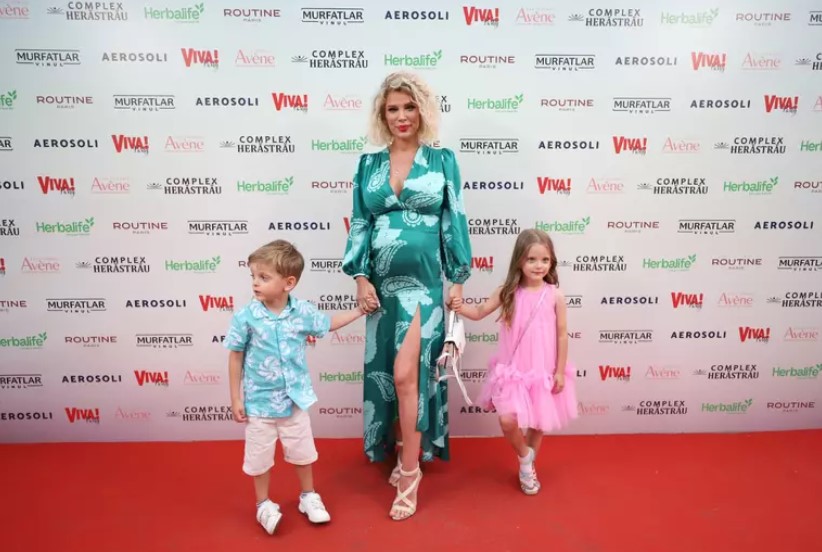 Alina Laufer a născut al patrulea copil. Ce nume special a ales pentru fetița ei și a lui Ilan. „Tati te iubește mai mult decât poate spune în cuvinte”