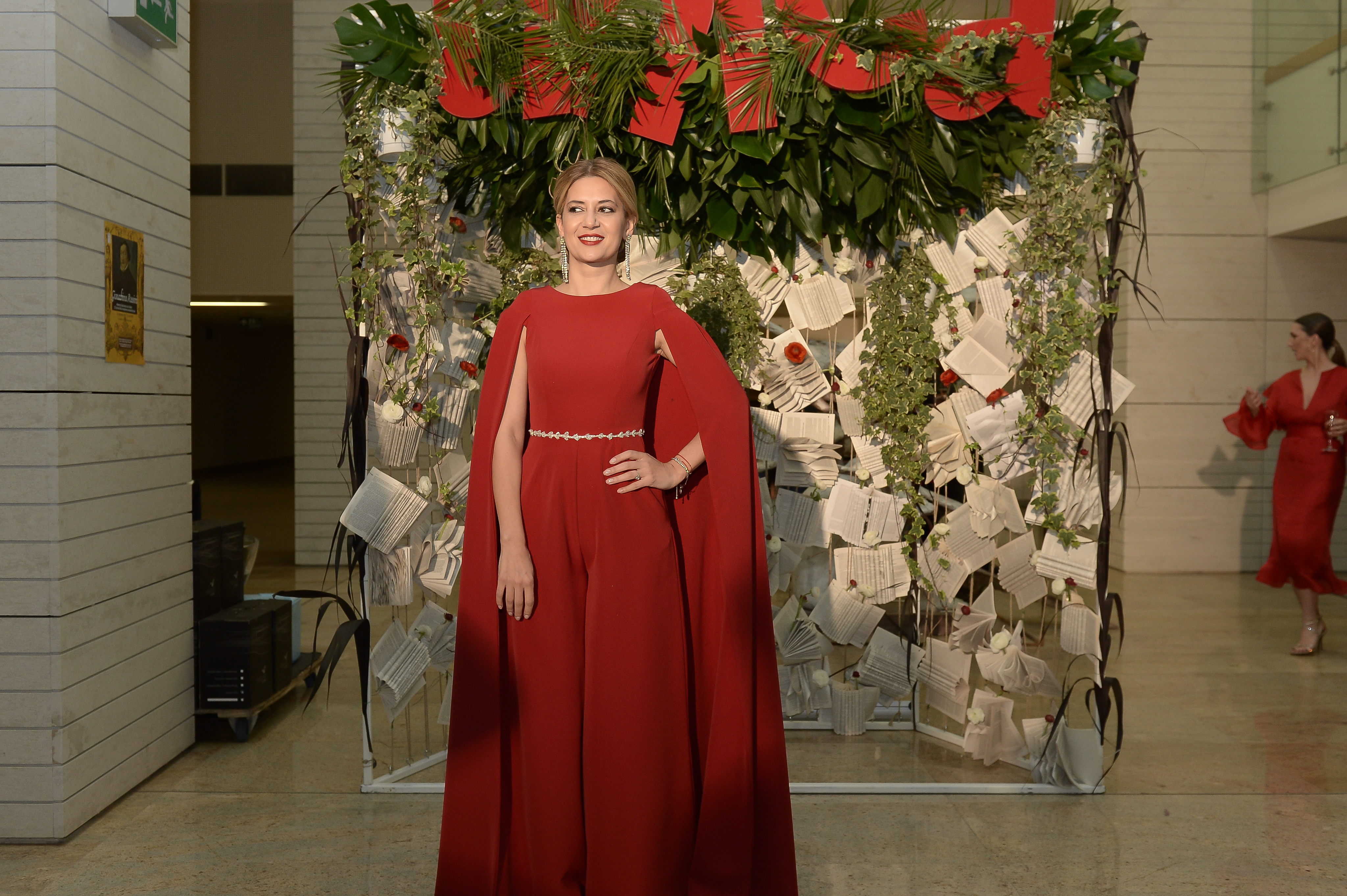 FOTO EXCLUSIV/ Gala Unica 2017. Vedetele au reinterpretat dress-code-ul. Au optat pentru o ținută „all red”
