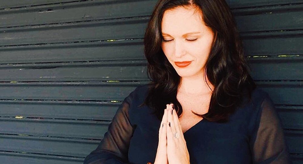 Jenna Presley, una din cele mai cunoscute actrițe de filme pentru adulți, a devenit soția unui pastor creștin. Predică și ea în biserică