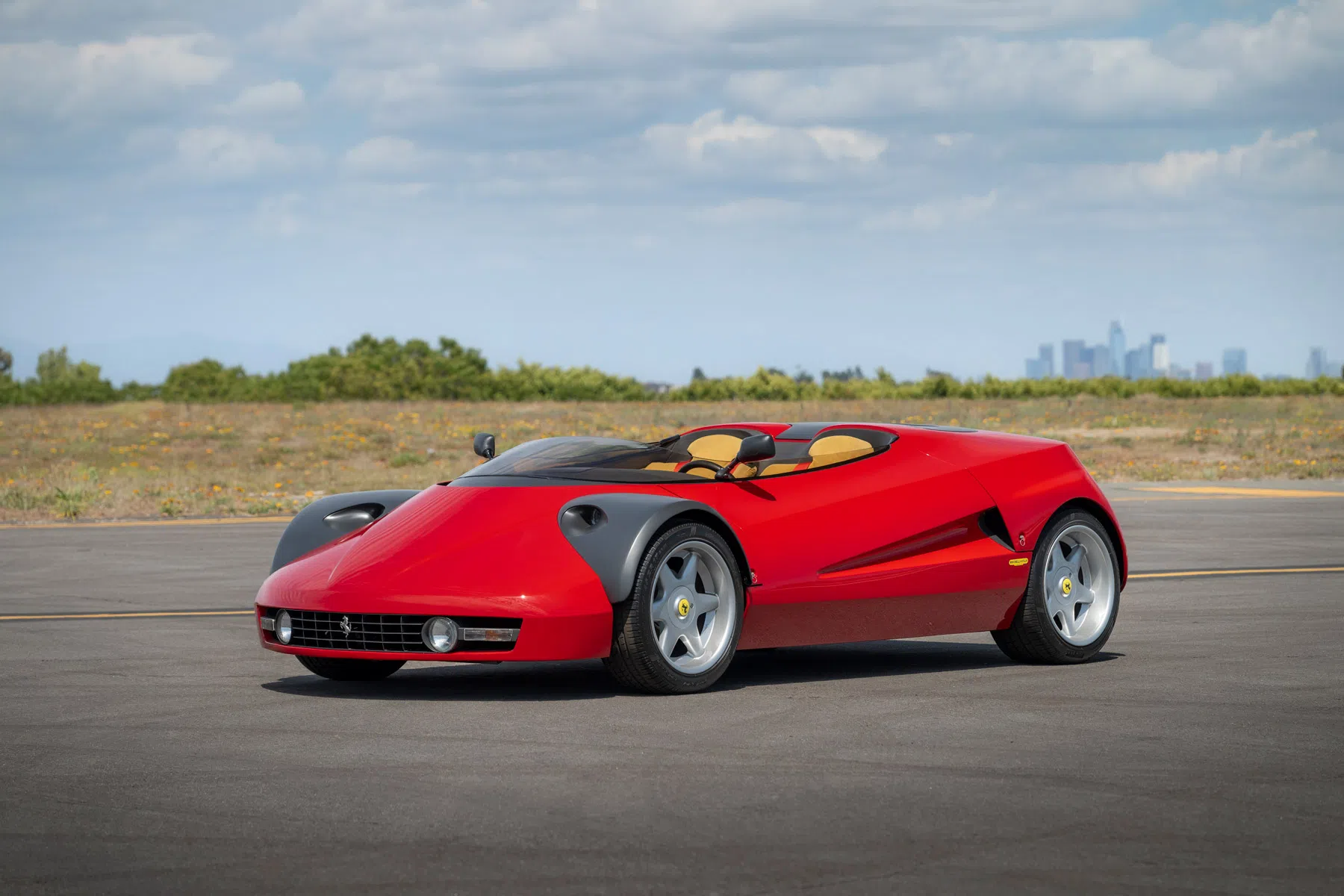 Cel mai urât Ferrari din lume a costat 109.250 de euro și a fost parcat o vreme într-o sufragerie. Ferrari Conciso e unicat