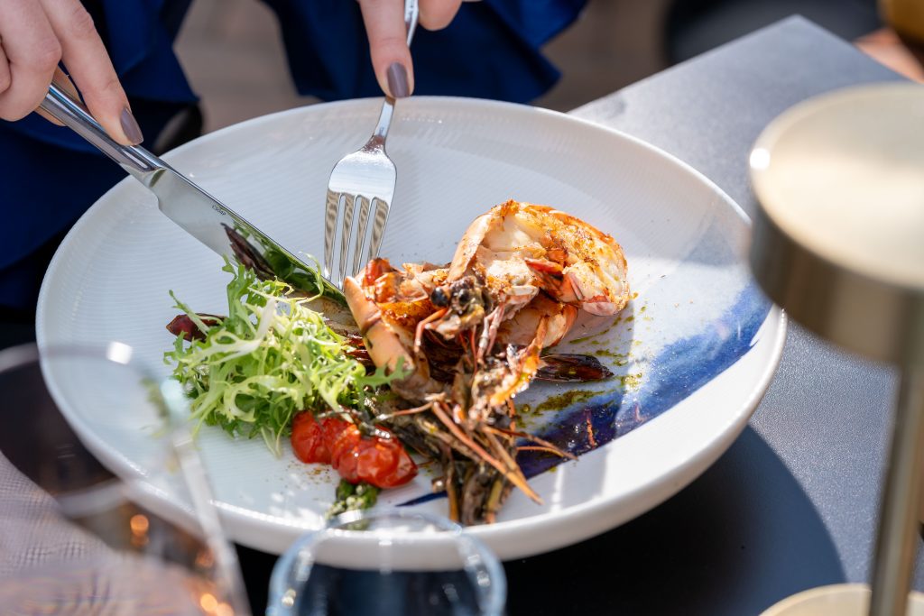J.W. Marriott investește 1,4 milioane de euro în noul restaurant OLEA și aduce, în premieră, la București conceptul de Middleterranean Cuisine