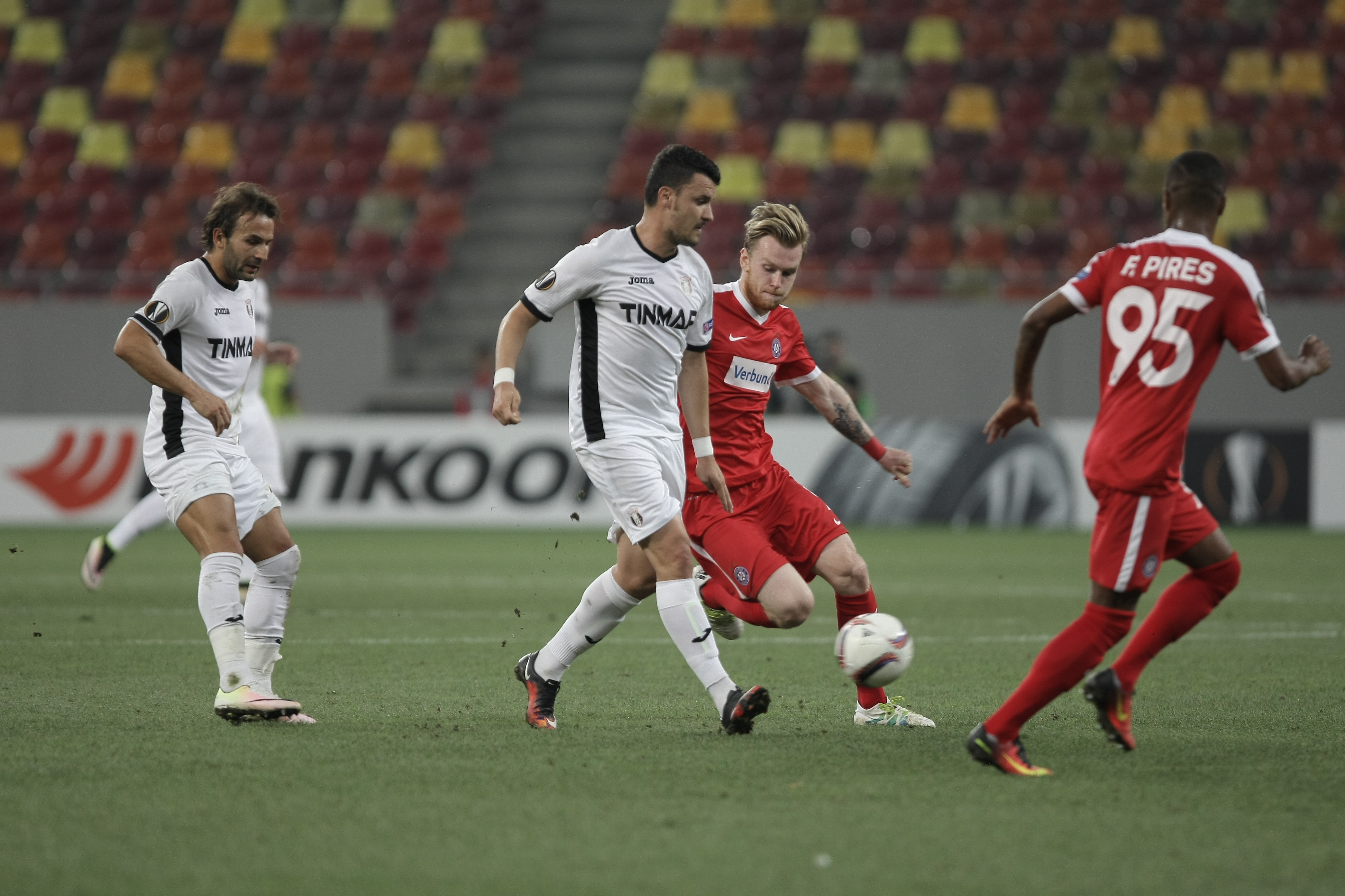 Liga Europa, Grupa E. Astra Giurgiu - Austria Viena 2-3. Ai nimănui! Pe un stadion gol, campionii României au fost făcuți snițel vienez! Oaspeții au terminat în 10 / FOTO&VIDEO
