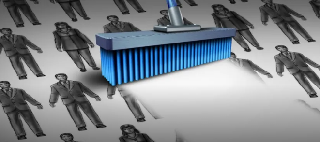 Top 10 African countries with the highest number of skilled professionals at risk