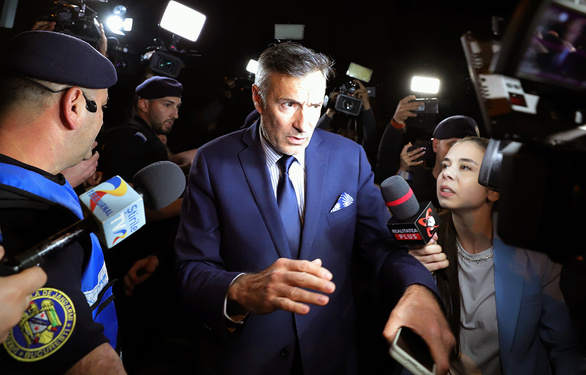 Fostul șef SRI Florian Coldea, generalul SRI Dumitru Dumbravă şi avocatul Doru Trăilă, plasaţi sub control judiciar