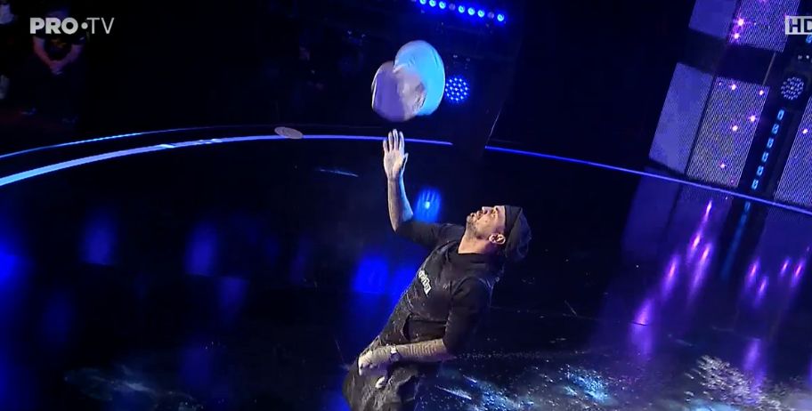 Un pizzer a făcut senzație la Românii au talent. Fratele lui, care a participat la show, a murit de infarct | FOTO