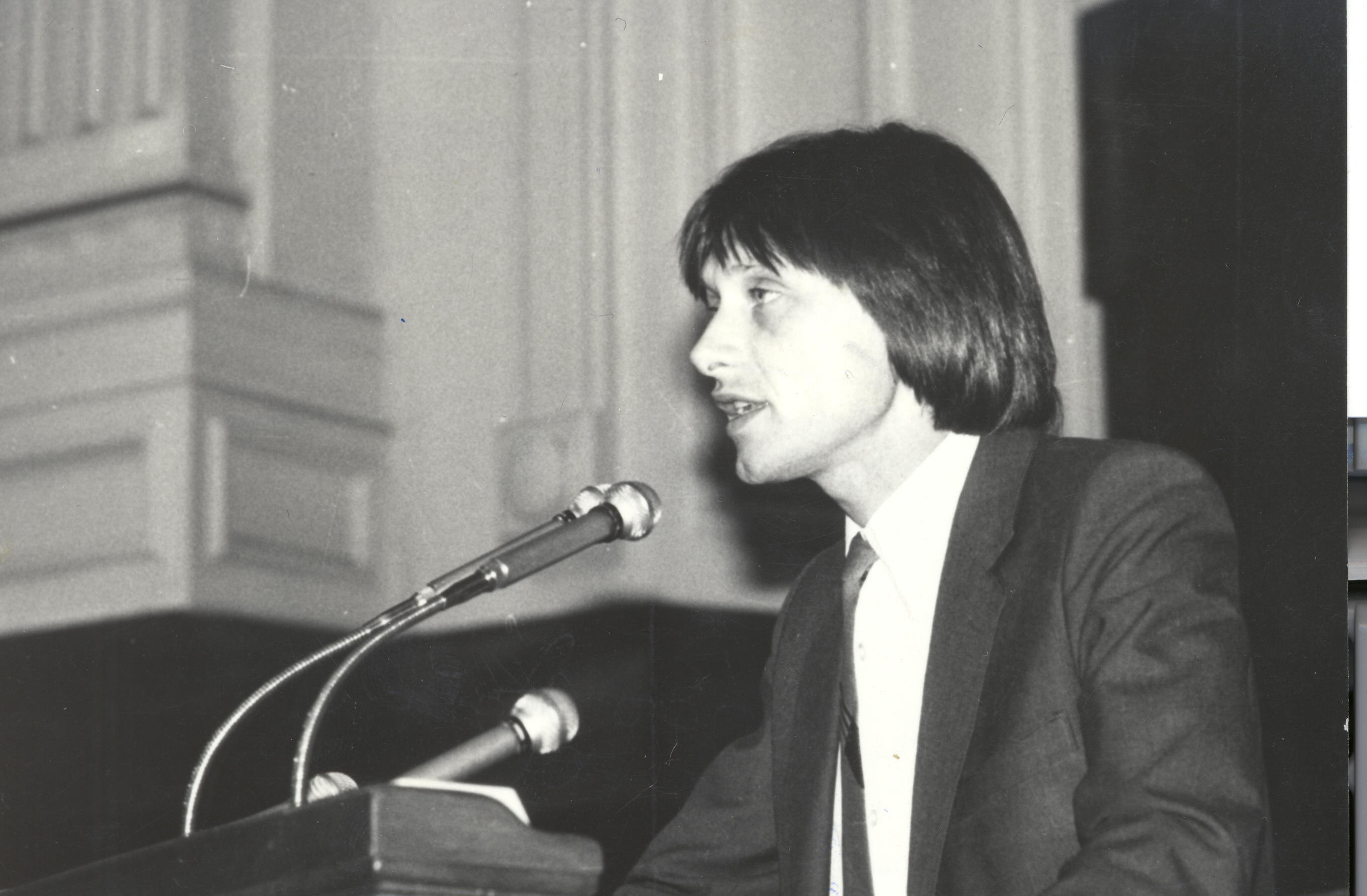 Atunci și Acum: Crin Antonescu, profesorul de istorie care a adus pe scena politică proiectul eșuat USL