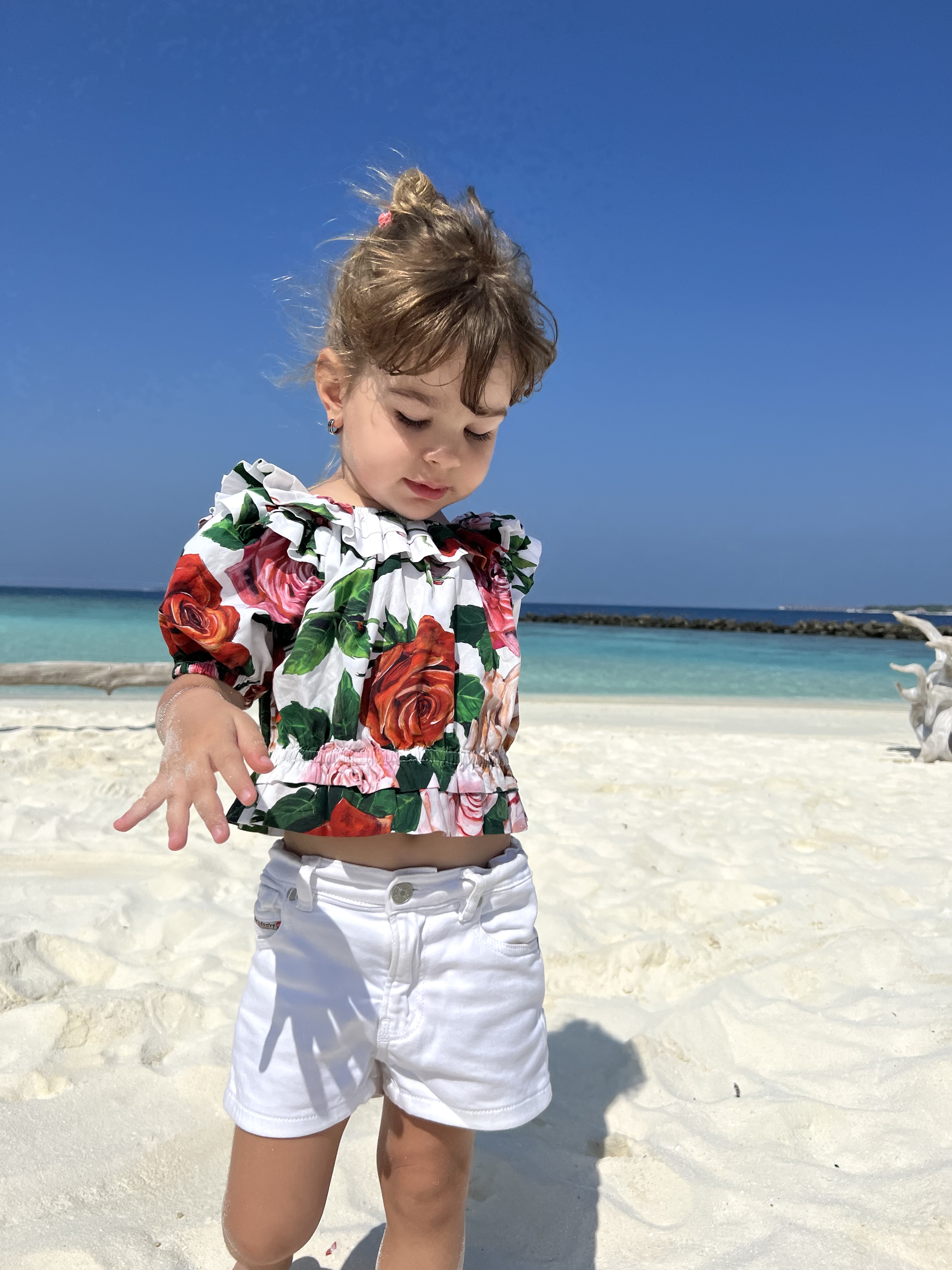 Alessandra Stoicescu, vacanță cu familia în Maldive: „Sara este în al nouălea cer, se bucură de tot ce vede”