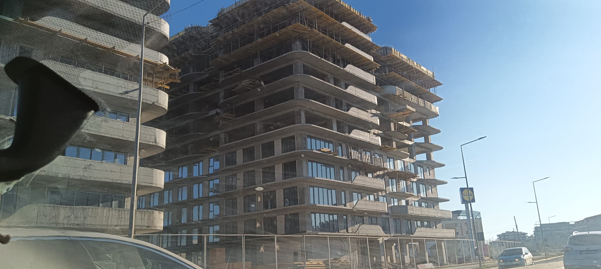 Haosul urbanistic dintre Mamaia și Năvodari. Ultima modernizare românească sau imaginea catastrofei